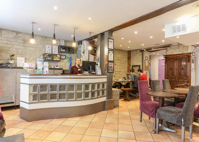 Le Village MontmartreHostel